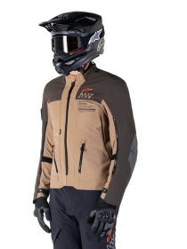 Alpinestars AMT-8 Strech Drystar XF Jacka Brun i gruppen MC / MC-KLÄDER / MC-Jackor hos HanssonsMC (692-3200425-8010-r) Alpinestars AMT-8 Strech Drystar XF Jacka Brun i gruppen MC / MC-KLÄDER / MC-Jackor hos HanssonsMC (692-3200425-8010-r)