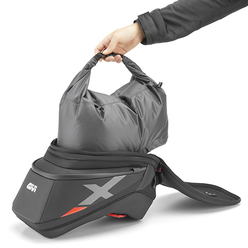 Givi XL05B X-Line Tankväska