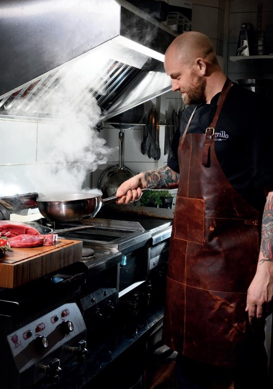 Skinnf�rkl�de Brunt 