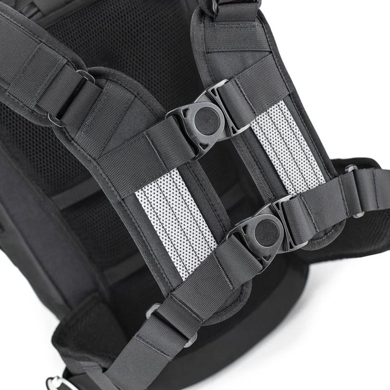 KRIEGA R30 RYGGS�CK